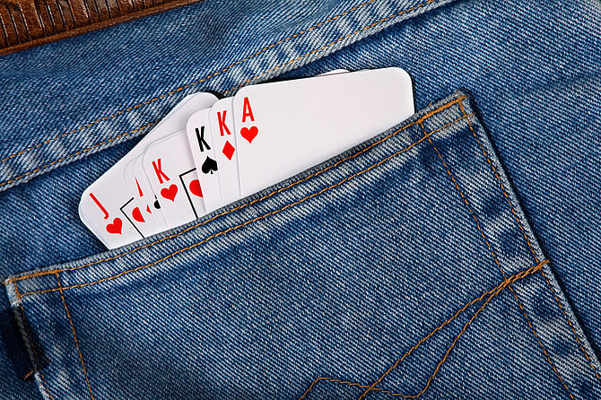 Top 10: Pourquoi la Belote est-elle le meilleur jeu de cartes au monde ?